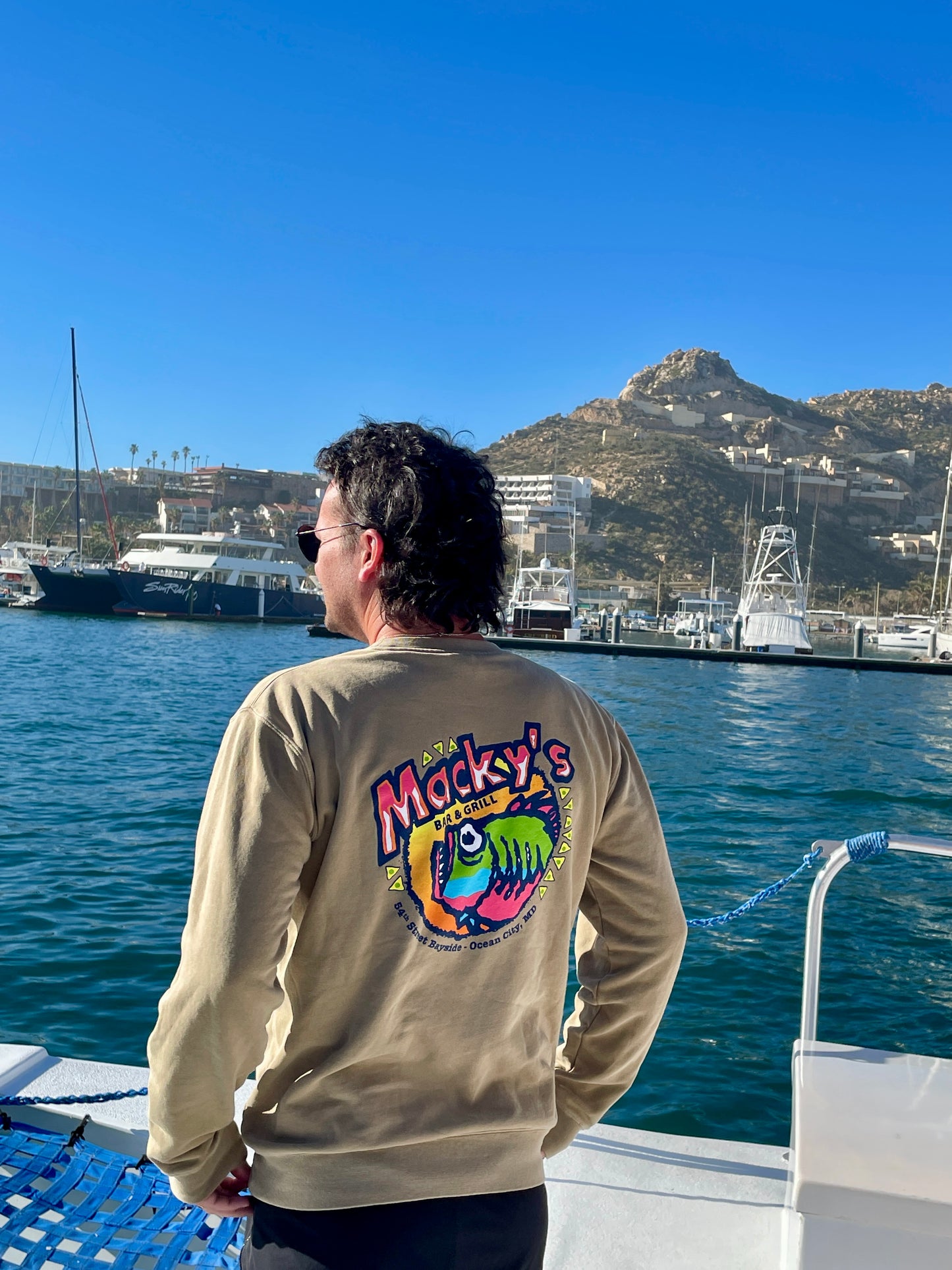 Crewneck | Color Logo